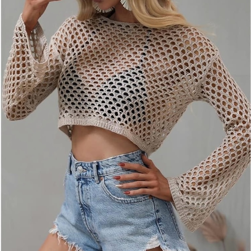3/$20! Crochet Long-Sleeved Crop Top